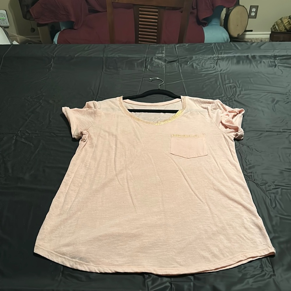Blush with gold trim